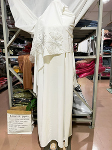 Vestido malayo de Indonesia con pañuelo en la cabeza para mujeres <span class=keywords><strong>musulmanas</strong></span> de Oriente Medio de cuatro colores - Product Image 2