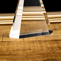 Trophée pyramidal en cristal K9 de haute qualité YL-2027, étanche, gravé au laser, pour match de football