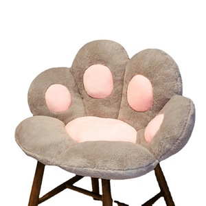 Cojín de Asiento con Forma de Pata de Oso de Peluche, 70 cm x 60 cm, Blanco, Rosa Flor de Cerezo, para Sala de Estar u Oficina - Product Image 5