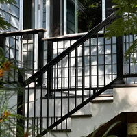 Balustrades d'escalier intérieures de conception moderne Reilbu, rampes en aluminium pour terrasses
