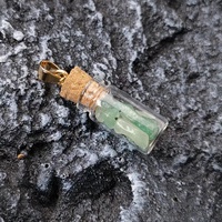 Prix usine gros naturel guérison cristal graviers Mini bouteille collier pendentif pour cadeau