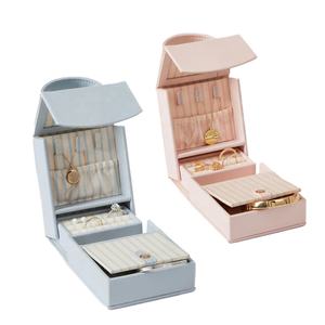 <span class=keywords><strong>Joyero</strong></span> con logotipo personalizado, bolsa de almacenamiento de anillos para collar, caja organizadora de joyas de cuero vegano <span class=keywords><strong>plegable</strong></span> de lujo portátil - Product Image 5