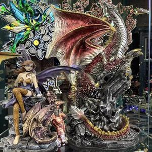 Bellissima Statua di Drago Fatato Viola Seduto, Artigianato in Resina, Decorazione Medievale per Foresta Fantastica - Product Image 4