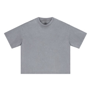 เสื้อยืดสีเทาโอเวอร์ไซส์ผู้ชาย ขายส่ง รับทำโลโก้ เสื้อยืดคอตตอนทรงหลวม สตรีทแวร์ เสื้อผ้า - Product Image 1