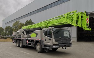 High-Safety ZTC300H Truck <strong>Crane</strong> Load Limiter System Suitable for Community <strong>Hospital</strong> Equipment Lifting - Product Image 3