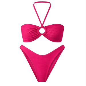 Ensemble de bikini bandeau côtelé rose pour femme avec bas de maillot de bain string froncé - Product Image 1