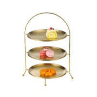 Support de présentation de desserts en métal doré à 3 niveaux, assiettes réutilisables, service de buffet pour les célébrations de Noël, du Nouvel An et de la fête des pères