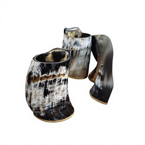 FAIZA CRAFT FC-78 Tasses en corne de buffle polies, forme naturelle, style indien, avec logo gravé, étanches, pour Noël, Nouveauté - Product Image 1