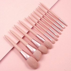 Nouveau lot de 11 pinceaux de <span class=keywords><strong>maquillage</strong></span> exquis et beaux à prix abordable pinceaux à poudre libre rose tendre Ensemble <span class=keywords><strong>complet</strong></span> d'outils de beauté - Product Image 4