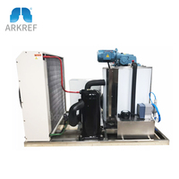 Machine à glace en flocons ARKREF 0,35 tonne 0,6 tonne 1 tonne 1,5 tonne 2 tonnes 2,5 tonnes 3 tonnes 5 tonnes avec glace sèche lisse pour le refroidissement du poisson et de la viande