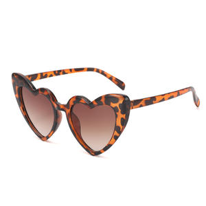 ホット販売ファッションラブハートサングラス子供キャンディーカラーかわいい子供サングラス卸売シェードサングラス - Product Image 4