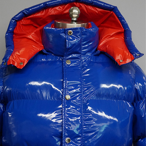 Giacca Puffer Lucida Personalizzata per Donna, Produzione di Lusso, Giacca in Piuma d'<span class=keywords><strong>Oca</strong></span> <span class=keywords><strong>Bianca</strong></span> Lucida per Uomo - Product Image 3