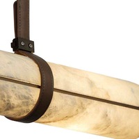 Lustre de restaurant de luxe léger, table à thé, comptoir d'accueil, table de salle à manger en cuir longue et large, style designer, avec éclairage LED central haut