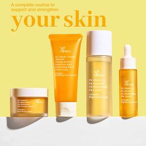비타민 C와 나이아신아마이드, 알로에 베라가 함유된 미백 및 영양 공급을 위한 프라이빗 라벨 천연 스킨케어 세트 - Product Image 2