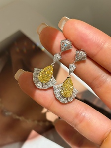 Joyería Fina, <span class=keywords><strong>Oro</strong></span> Blanco <span class=keywords><strong>de</strong></span> 18K, Diamante Cultivado en Laboratorio Certificado por IGI GIA, 0.5CT 1CT 1.5CT, Corte Pera, Diamante Amarillo VS-VVS, Pendientes <span class=keywords><strong>de</strong></span> <span class=keywords><strong>Matrimonio</strong></span> - Product Image 3