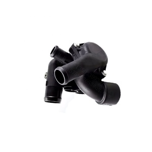 Gruppo termostato auto esportazione 022121117C motore auto alloggiamento termostato refrigerante 022 121 117C - Product Image 1
