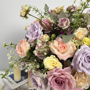 Bouquet de fleurs artificielles roses et verdure pour décoration de mariage, centres de table élégants et décorations florales au sol - Product Image 3
