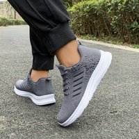 Chaussures de sport décontractées pour hommes à lacets, rehaussantes, en maille, légères et respirantes, pour la course et la marche – Grande Vente