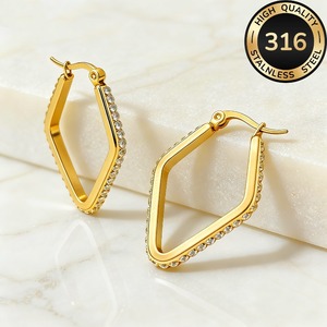 Boucles d'oreilles en or en forme de diamant, best-seller transfrontalier, avec diamants, style niche, luxe léger et sensation haut de gamme, très tendance - Product Image 3