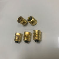 Vente directe usine – Support de lampe à souder E10 en cuivre nickelé à embout droit pour la fabrication de vis
