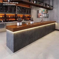 Comptoir d'accueil d'angle moderne en bois massif pour cafés et restaurants – Mobilier de restaurant pour caissier, service de thé au lait et de gâteaux