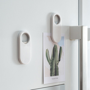 Yimijia Magnetic Bottle Opener Stainless Steel White Rectangle Kitchen Beer Can Opener Refrigerator Use - Product Image 3