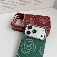 Coque de protection magnétique en PC pour iPhone 17 Pro Max, motif animalier, avec autocollant à l'effigie d'un bouquet de roses et effet aquatique