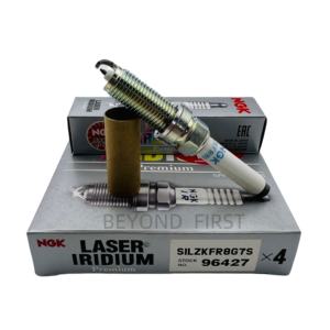 Distributeur vérifié Original authentique NGK Bougie 96427-SILZKFR8G7S pour mercedes-benzgrade C C 63 AMG S-MODELL classe S S 350 - Product Image 1