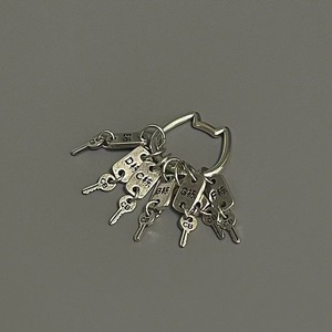 Portachiavi Mengda Landlady con Ciondolo in Metallo, Design Vintage Personalizzato di Nicchia, Accessorio Charm per Chiavi - Product Image 1