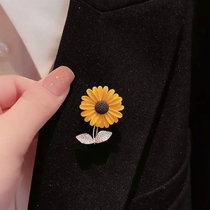 Broche de girasol, estilo nicho para <span class=keywords><strong>mujer</strong></span>, lindo accesorio de lujo para traje o suéter - Product Image 3
