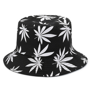 Women's Fisherman Hat Black Green Maple Leaf Print Summer Sun Protection Breathable Outdoor Hat - Product Image 2