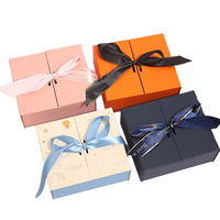 Scatola Regalo di Lusso Personalizzata con Chiusura Magnetica per Prodotti Skincare, Rivestimento in Spugna, Confezione Cosmetica Artigianale in Carta Riciclata