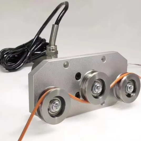 STHL-1 3t Wire Rope Tension Sensor Cable Crane Three-Pulley Load Cell 0-5V/1-5V Output -20~80 Working Temperature for Tension