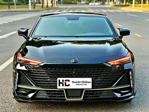 Changan Uni-V 2023 Economico, Berlina Compatta per Città, Auto Usata Ben Tenuta, Guida a Sinistra, Veicolo Usato per Pendolarismo, Adatto per l'Africa - Product Image 2