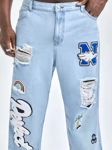 <span class=keywords><strong>กางเกง</strong></span><span class=keywords><strong>ยีน</strong></span><span class=keywords><strong>ส์</strong></span>ขาตรงสำหรับผู้<span class=keywords><strong>ชาย</strong></span><span class=keywords><strong>กางเกง</strong></span><span class=keywords><strong>ยีน</strong></span><span class=keywords><strong>ส์</strong></span>แฟชั่นโอเวอร์ไซส์ผ้าคอตตอนพิมพ์ลายกราฟิกแบบขาดสำหรับ100% โลโก้ออกแบบได้ตามต้องการ - Product Image 5