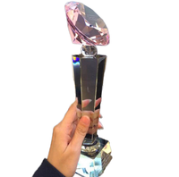 Trophée en cristal de diamant en gros avec logo personnalisé gravé pour les récompenses de compétition interligues et la Coupe de la Voix Musicale