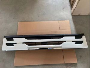 ขายส่งอะไหล่ตกแต่งตัวถังรถบรรทุก กระจังหน้าพลาสติกสีขาวดำ ขนาด 160 ซม. สำหรับ <span class=keywords><strong>ISUZU</strong></span> <span class=keywords><strong>DECA</strong></span> <span class=keywords><strong>360</strong></span> ปี 2008 จากโรงงาน - Product Image 4