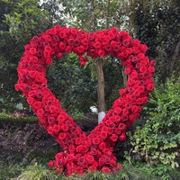 L20 Meilleure Vente Propositions Roses Arche Florale Arrangements Fleurs Artificielles en Forme de Cœur pour Décor de Toile de Fond d'Événement de Mariage