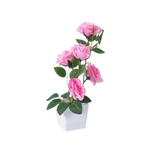 Flor Artificial de Rosa de 5 Cabezas en Maceta, Decoración para el Hogar, Floristería Yiwu Datuo - Product Image 5