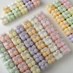 Bougies de décoration d'intérieur d'aromathérapie Rubik's Cube de petite taille Cadeau d'anniversaire Cadeau de mariage Bougie parfumée à la cire de soja avec boîte en PVC