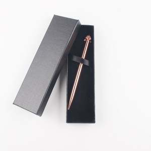 Stylos fantaisie en métal rose doré en forme de lapin - Product Image 6