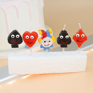 Vente en gros de bougies à la cire de paraffine pour gâteau d'anniversaire Décoration de la maison animée de fantaisie Joyeux anniversaire faite à la main - Product Image 4