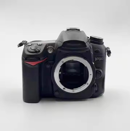 Used Camera for Nikon D7000 Professional Mirrorless Digital Studio Equipment Original DSLR Second Hand Camera Used for Wholesale