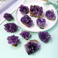Vente en gros de grappe d'améthyste naturelle d'Uruguay, géode de cristal brut, pierre de guérison, spécimen minéral de quartz violet pour la décoration intérieure