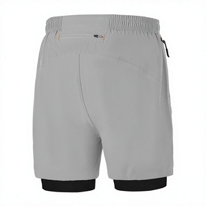 Shorts de sport gris pour homme, séchage rapide, style urbain, poches zippées, taille élastique, longueur mi-cuisse, couleur unie, intérieur en polyester non tissé - Product Image 2