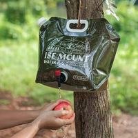 Pochette souple personnalisée de 8 L avec bec verseur, Doypack autoportant en plastique laminé aluminium avec poignée pour eau potable et jus de fruits