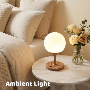 Lampe de chevet LED rechargeable avec gradation progressive, base en alliage d'aluminium, veilleuse avec port de charge USB pour téléphone portable - Product Image 6