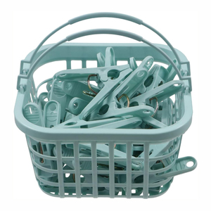 Pinzas de Plástico PP Pequeñas para Ropa, Cesta con Clips Grandes para Colgar, Juego de 30 Piezas, Pinzas de Secado Resistentes al Viento para Armario y Uso en Exteriores, Desmontables - Product Image 1