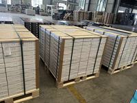 Plancher en PVC vinyle brillant imitation bois, marbre, pierre, tapis, avec système d'interverrouillage Unilin SPC