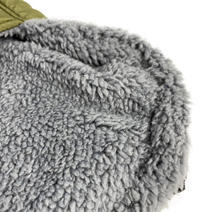 Köpekler için sıcak satış lüks kış ceket en çok satan Modern tarzı rüzgar geçirmez açık evcil giysi katı desen - Product Image 5